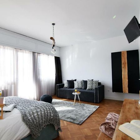 Grey Studios By Skg Apartments Salonicco Esterno foto