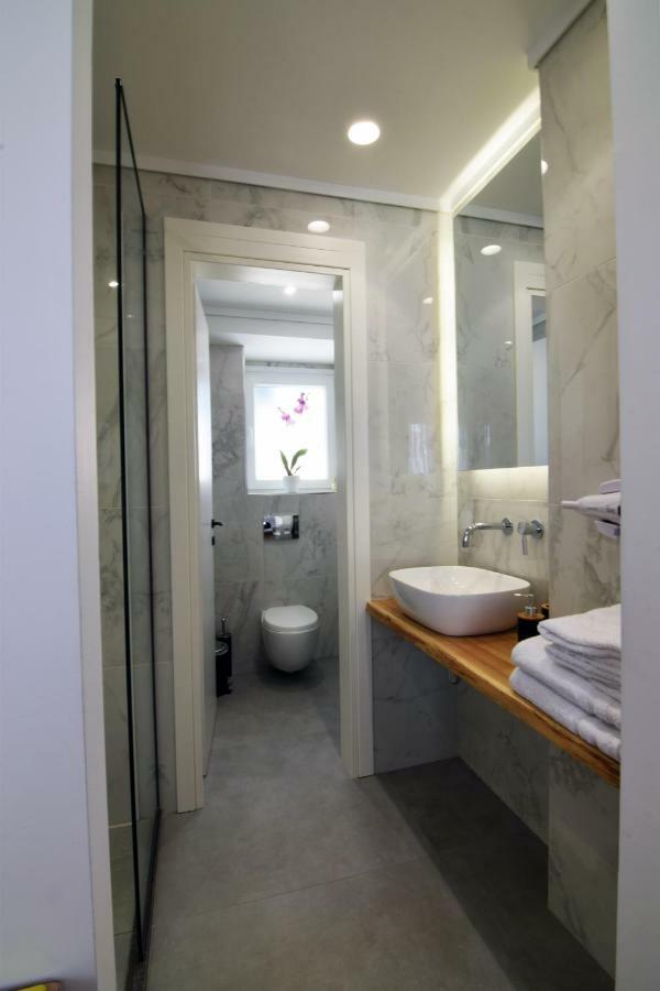 Grey Studios By Skg Apartments Salonicco Esterno foto