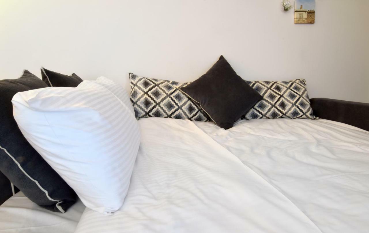 Grey Studios By Skg Apartments Salonicco Esterno foto